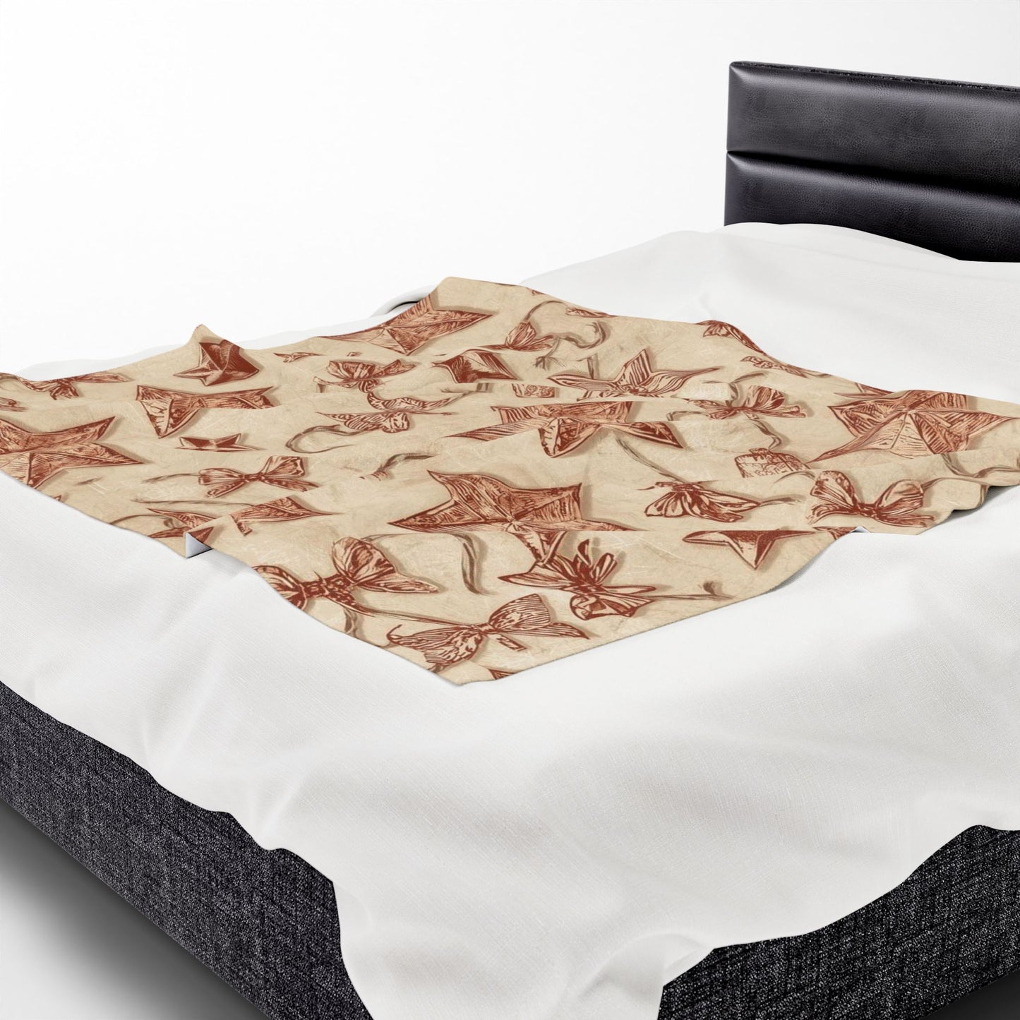 Cozy Star Embroidered Velveteen Plush Blanket