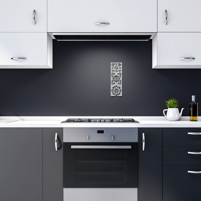 Outdo_Silver_Dark_Kitchen_Mockup.png